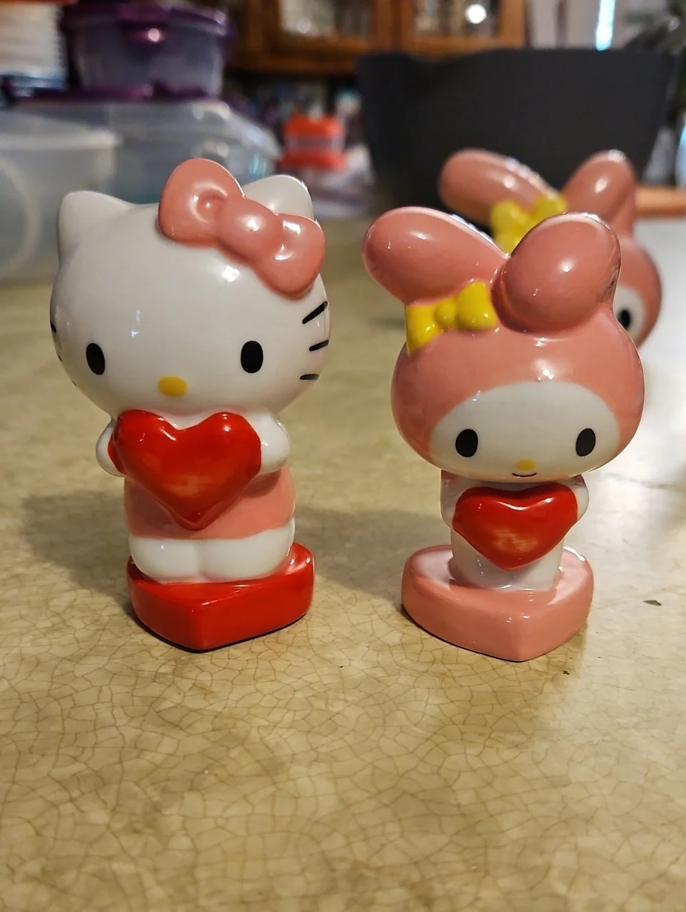 Sanrio Hello Kitty & My Melody Pink and Red Ceramic Salt And Pepper Shakers